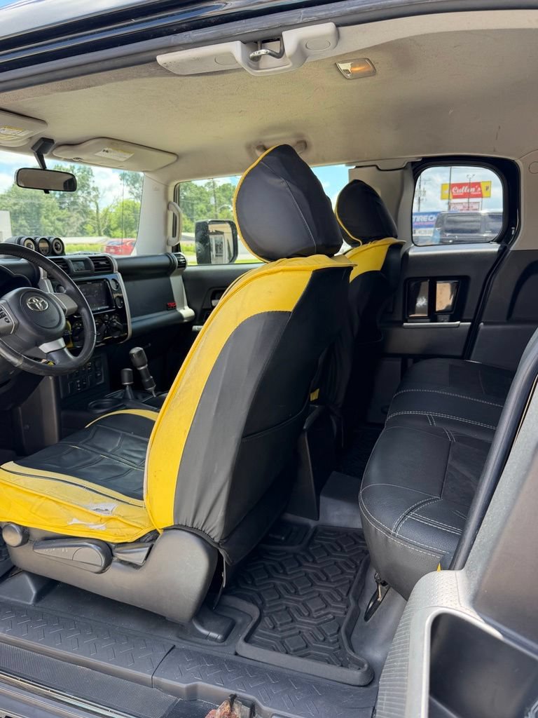 Used 2007 Toyota FJ Cruiser 4WD image 9