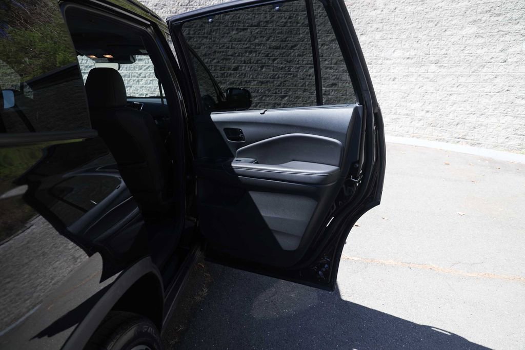 Used 2023 Honda Passport Elite image 16