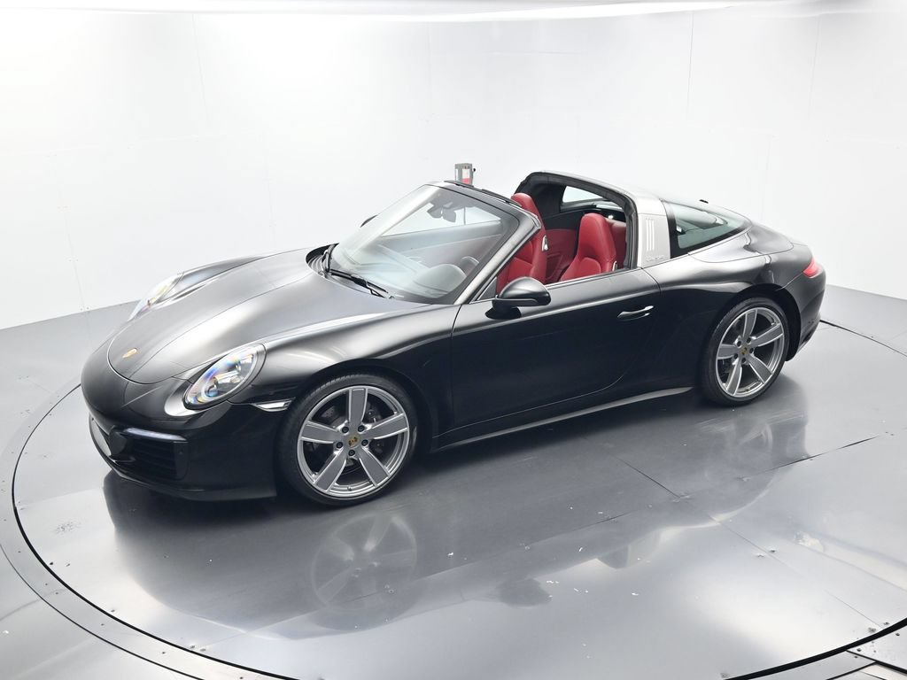 Certified 2019 Porsche 911 Targa 4 AWD/4WD image 44