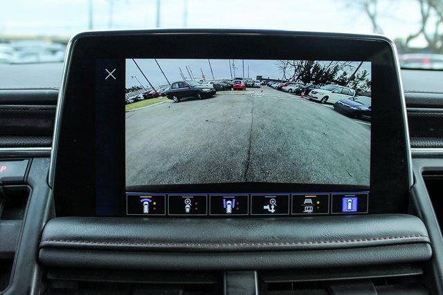 Used 2024 Chevrolet Suburban RST w/ Luxury Package AWD/4WD image 21