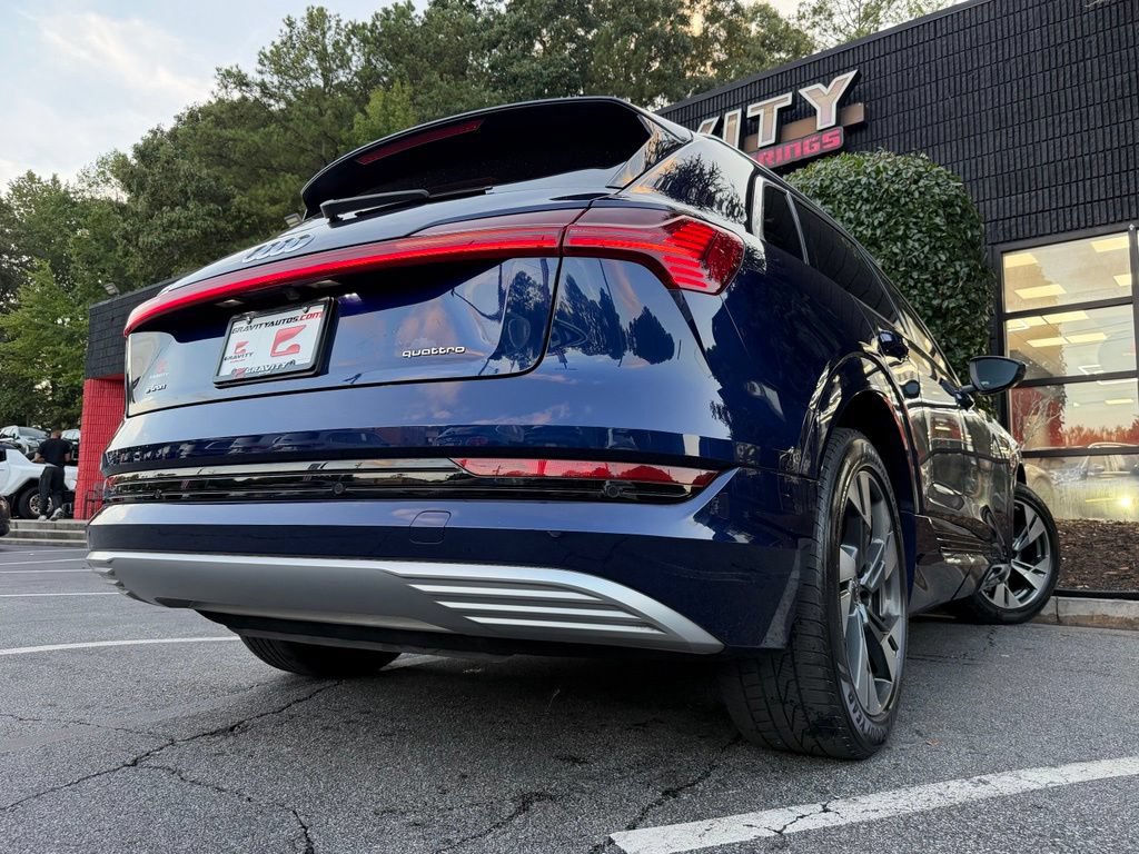 Used 2022 Audi e-tron Premium AWD/4WD image 13