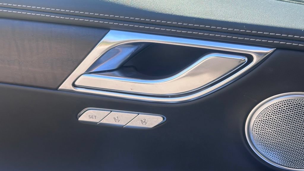 Used 2024 Genesis GV80 3.5T Prestige Signature AWD/4WD image 19