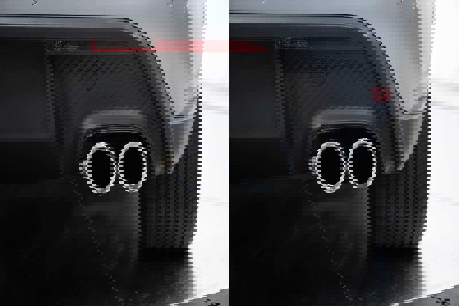 Certified 2026 Porsche Macan image 20