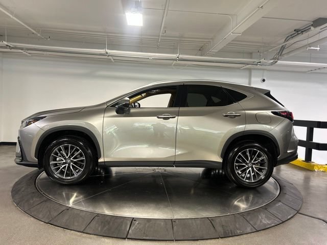 Used 2026 Lexus NX 350h AWD w/ Cold Area Package image 4