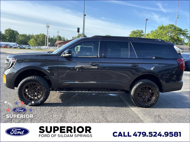 Used 2026 Ford Expedition Tremor AWD/4WD image 11