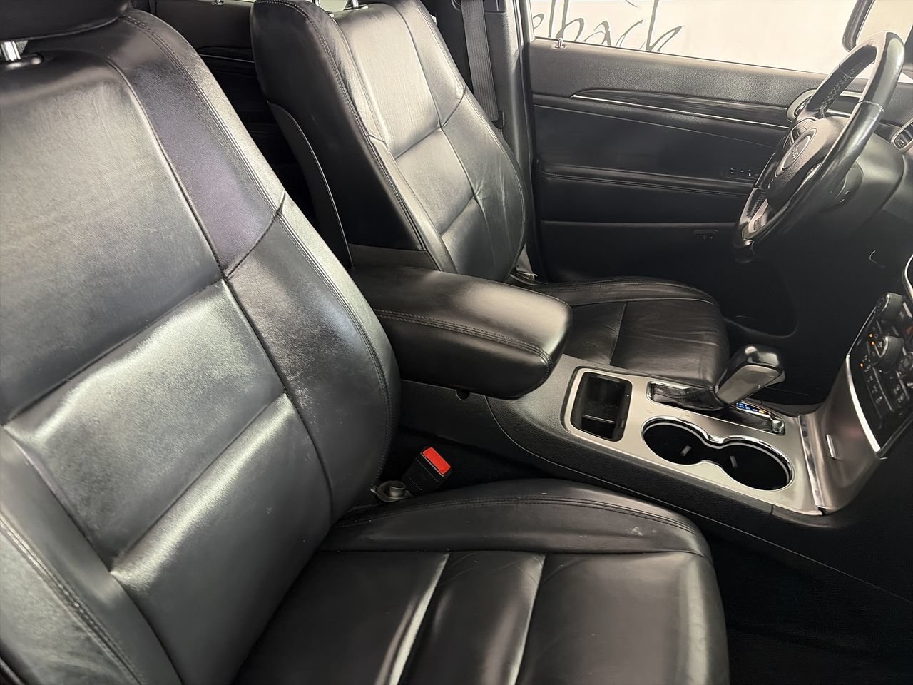Used 2022 Jeep Grand Cherokee Limited RWD image 25