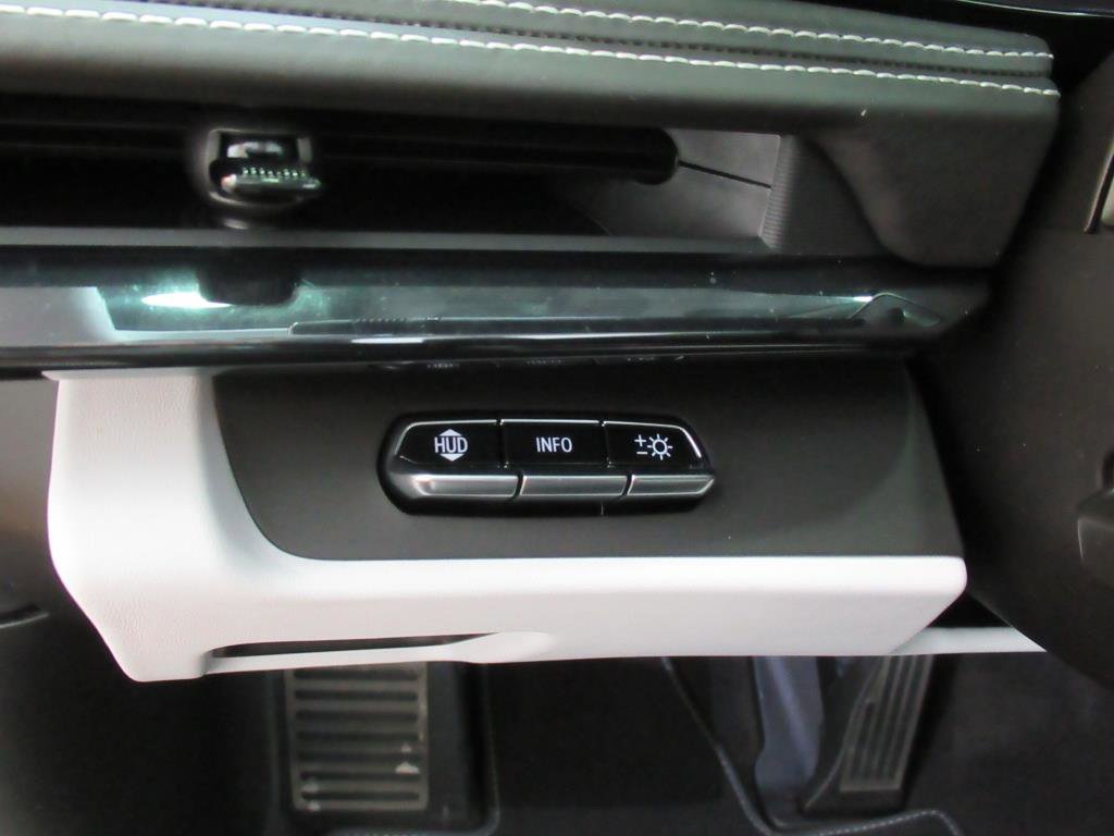 Used 2025 Chevrolet Corvette Z06 image 27