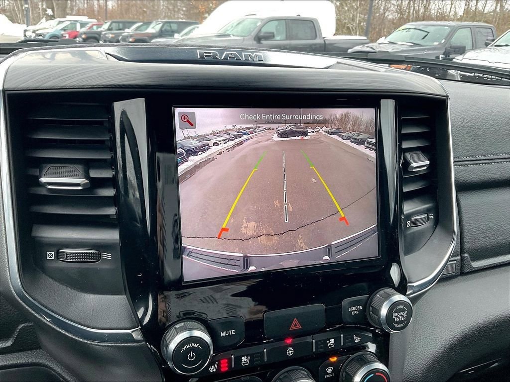 Used 2024 RAM 1500 Laramie AWD/4WD image 18