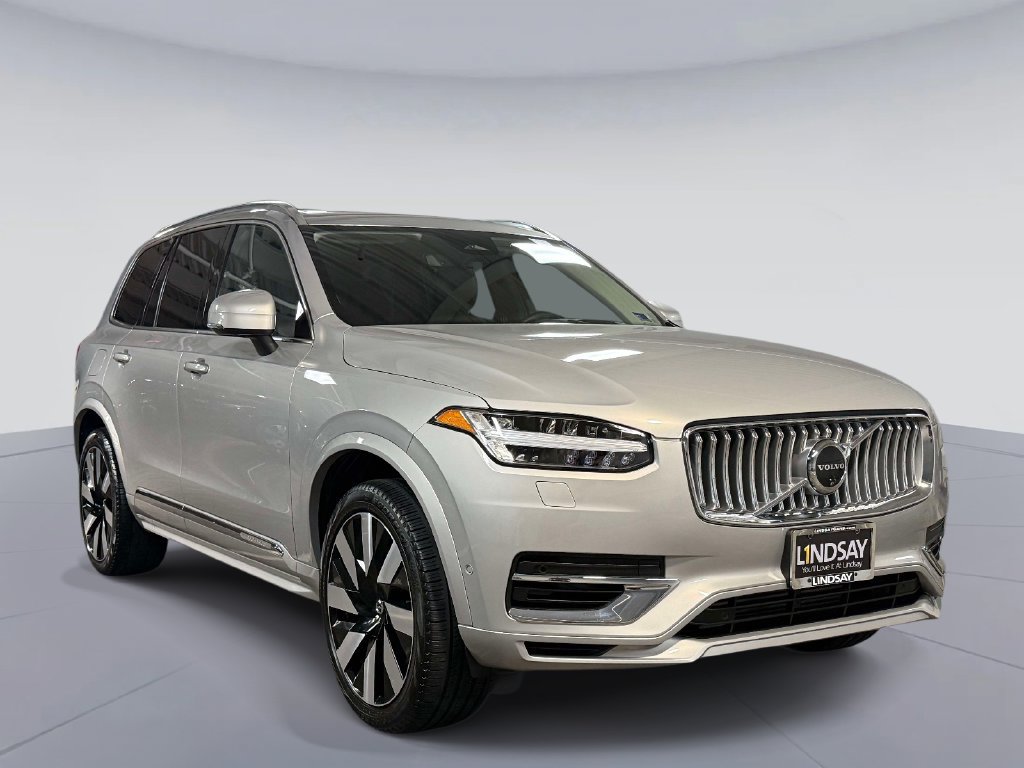 Used 2024 Volvo XC90 T8 Ultimate w/ Protection Package Premier AWD/4WD image 9
