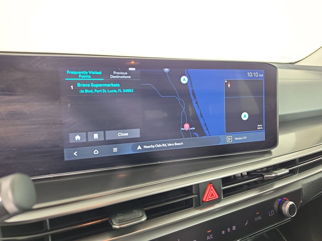 Certified 2025 Kia Sorento S FWD image 20