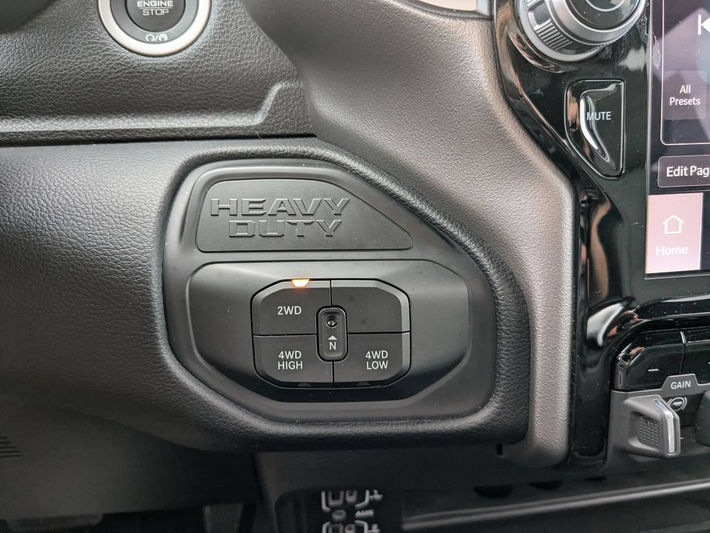 Used 2026 RAM 2500 Big Horn AWD/4WD image 27