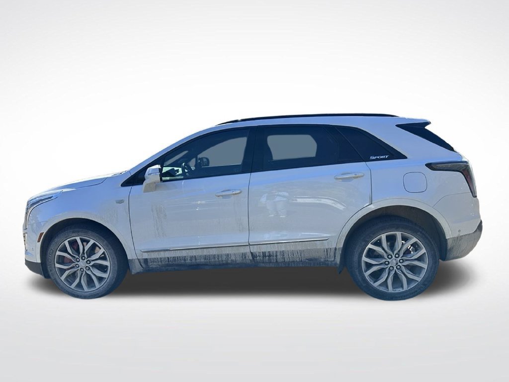 Used 2024 Cadillac XT5 Sportv w/ Technology Package AWD/4WD image 2