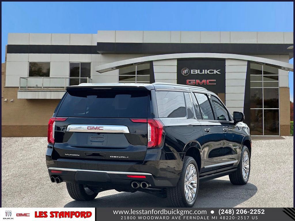 Used 2023 GMC Yukon XL Denali AWD/4WD image 6