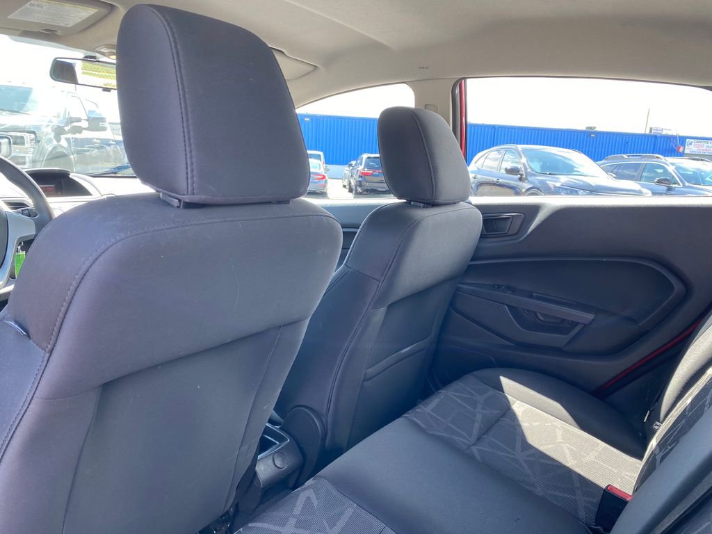 Used 2012 Ford Fiesta SE FWD image 12