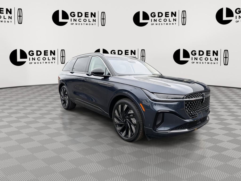 Used 2024 Lincoln Nautilus Black Label w/ Jet Appearance Package (87T) AWD/4WD image 2