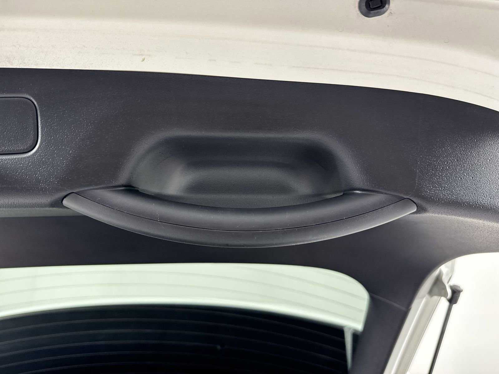 Used 2023 Kia Niro LX image 33