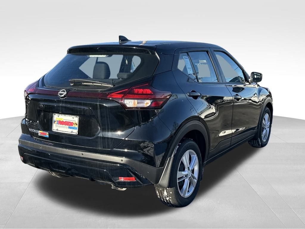 New 2025 Nissan Kicks Play S image 5