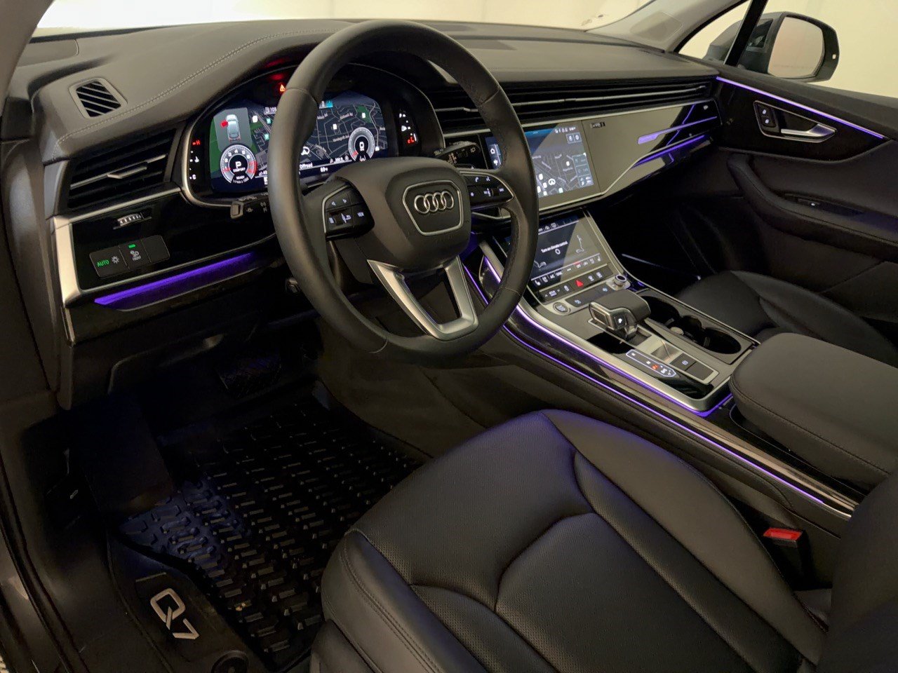 Used 2023 Audi Q7 2.0T Premium Plus w/ Premium Plus Package AWD/4WD image 4