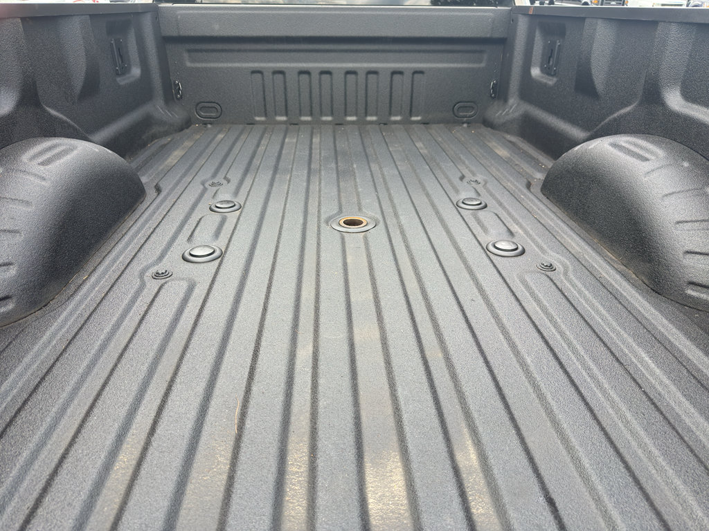 Used 2022 Ford F350 Lariat w/ Lariat Ultimate Package AWD/4WD image 9