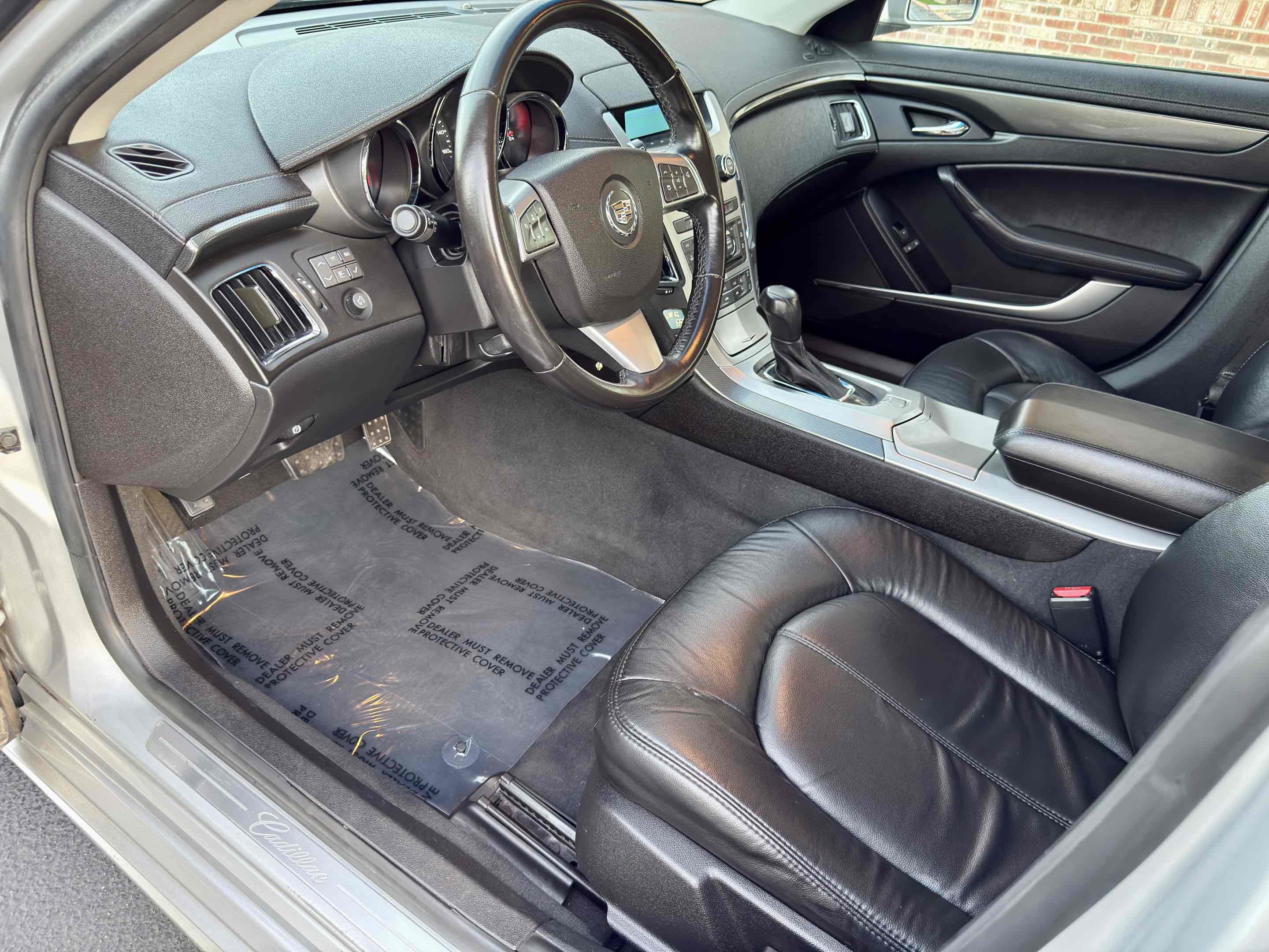 Used 2011 Cadillac CTS AWD Wagon image 41