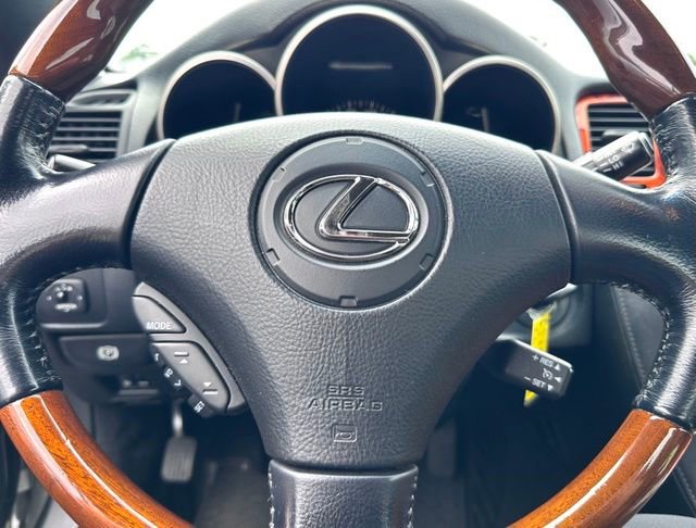 Used 2006 Lexus SC 430 Convertible RWD image 16