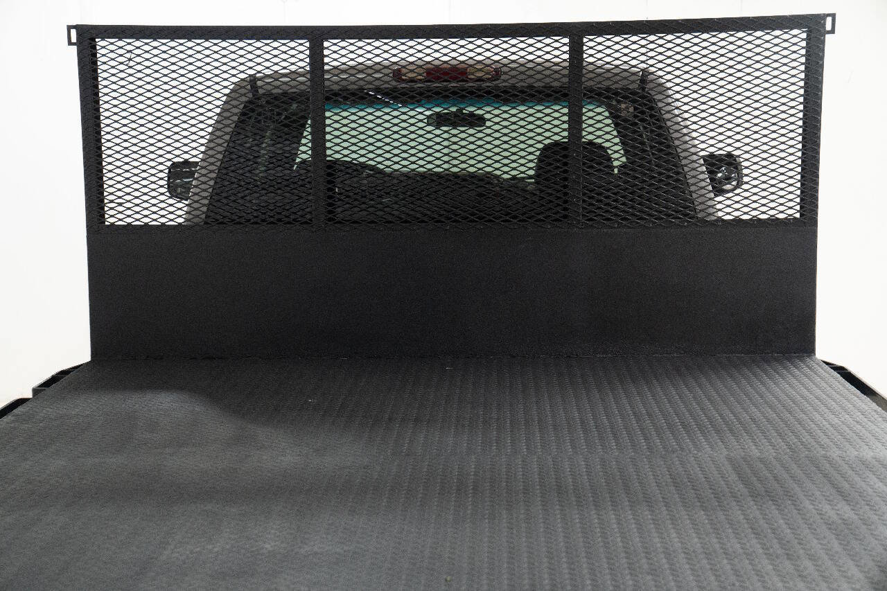 Used 2002 Chevrolet Silverado 3500 2WD Extended Cab image 54