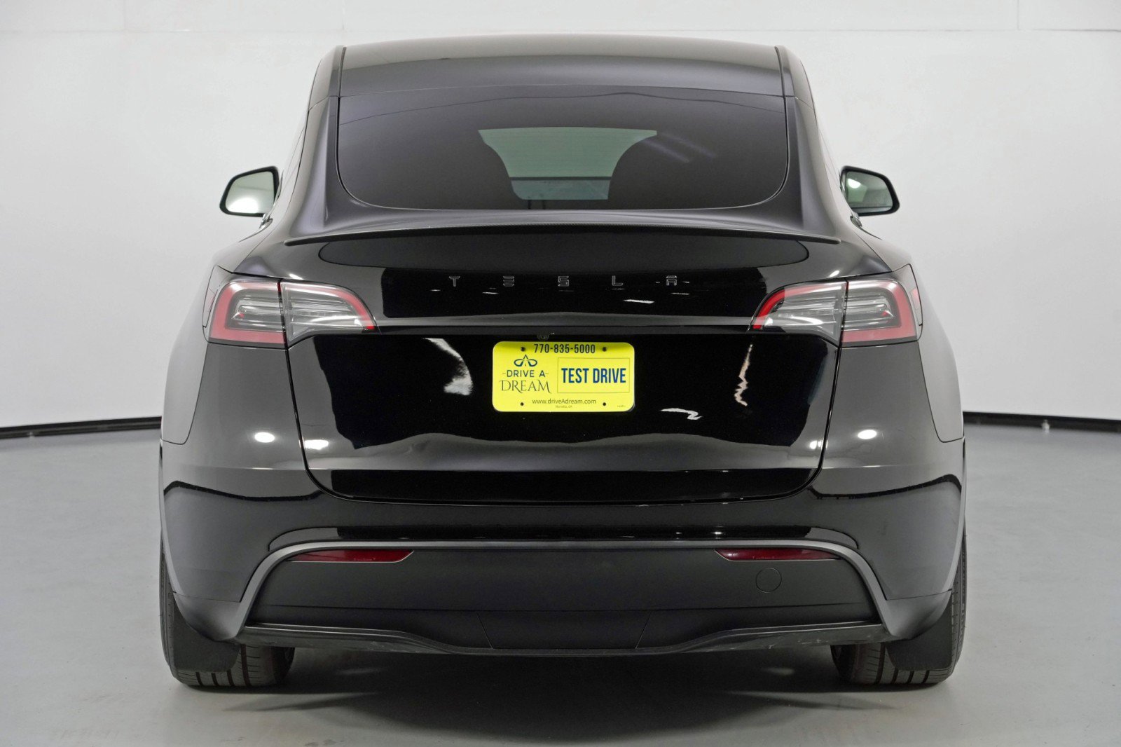Used 2023 Tesla Model Y Performance image 51