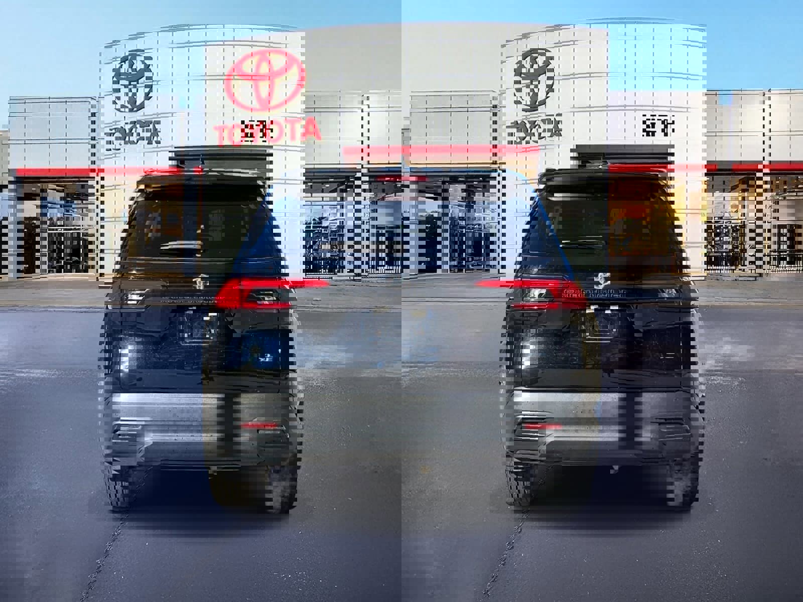 Used 2024 Toyota Grand Highlander XLE image 6