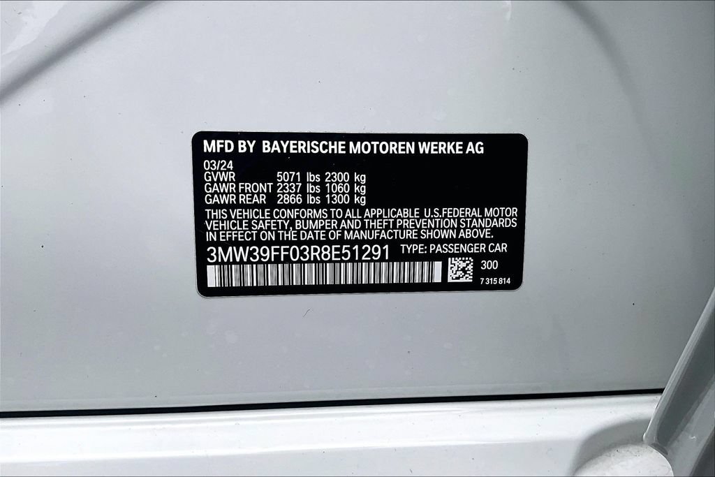 Used 2024 BMW 330e w/ Convenience Package RWD image 35