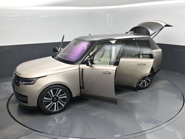 Used 2023 Land Rover Range Rover SE AWD/4WD image 20