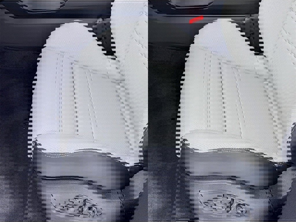 New 2026 Porsche Cayenne S image 14