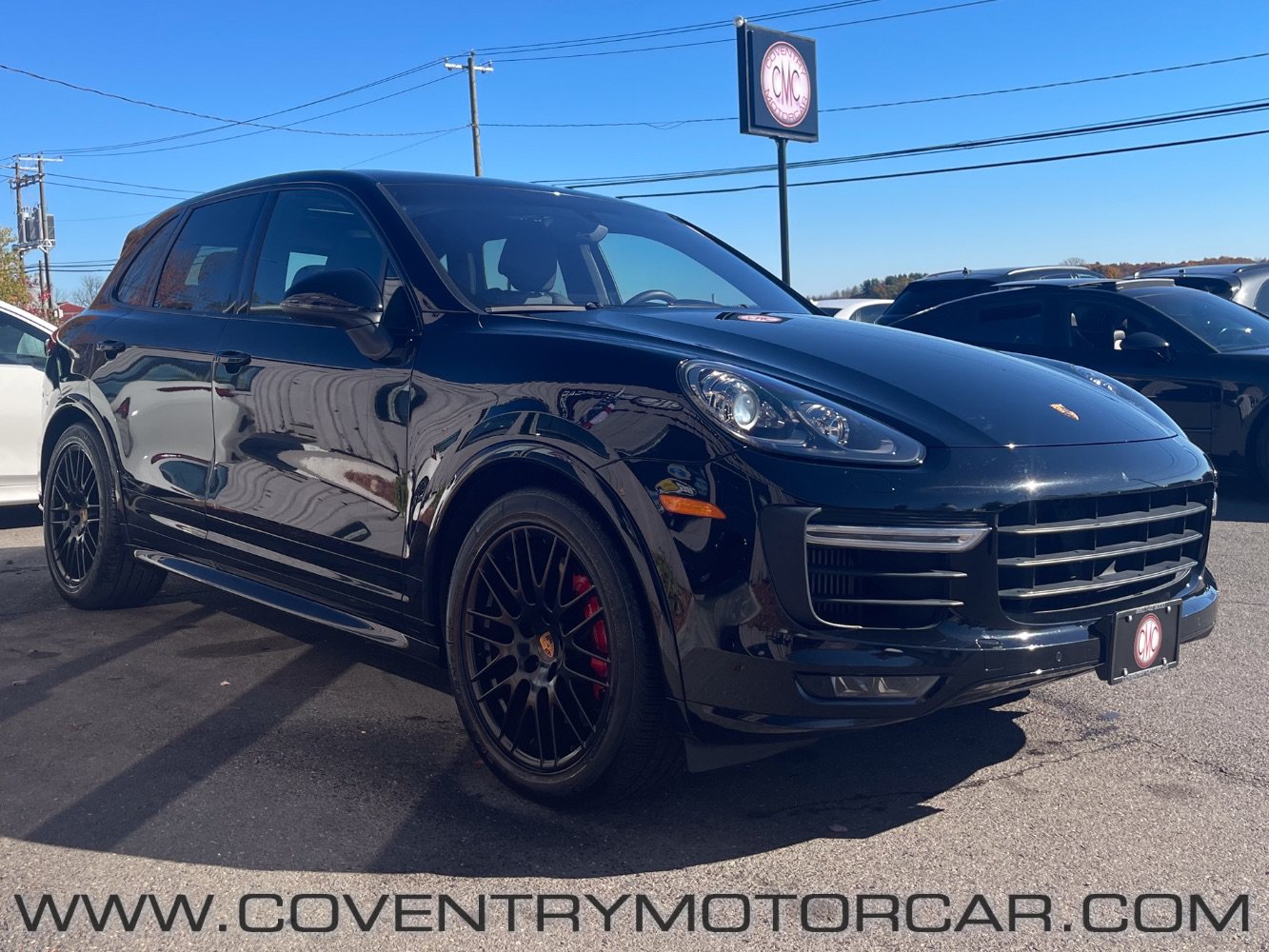 Used 2016 Porsche Cayenne GTS AWD/4WD image 4