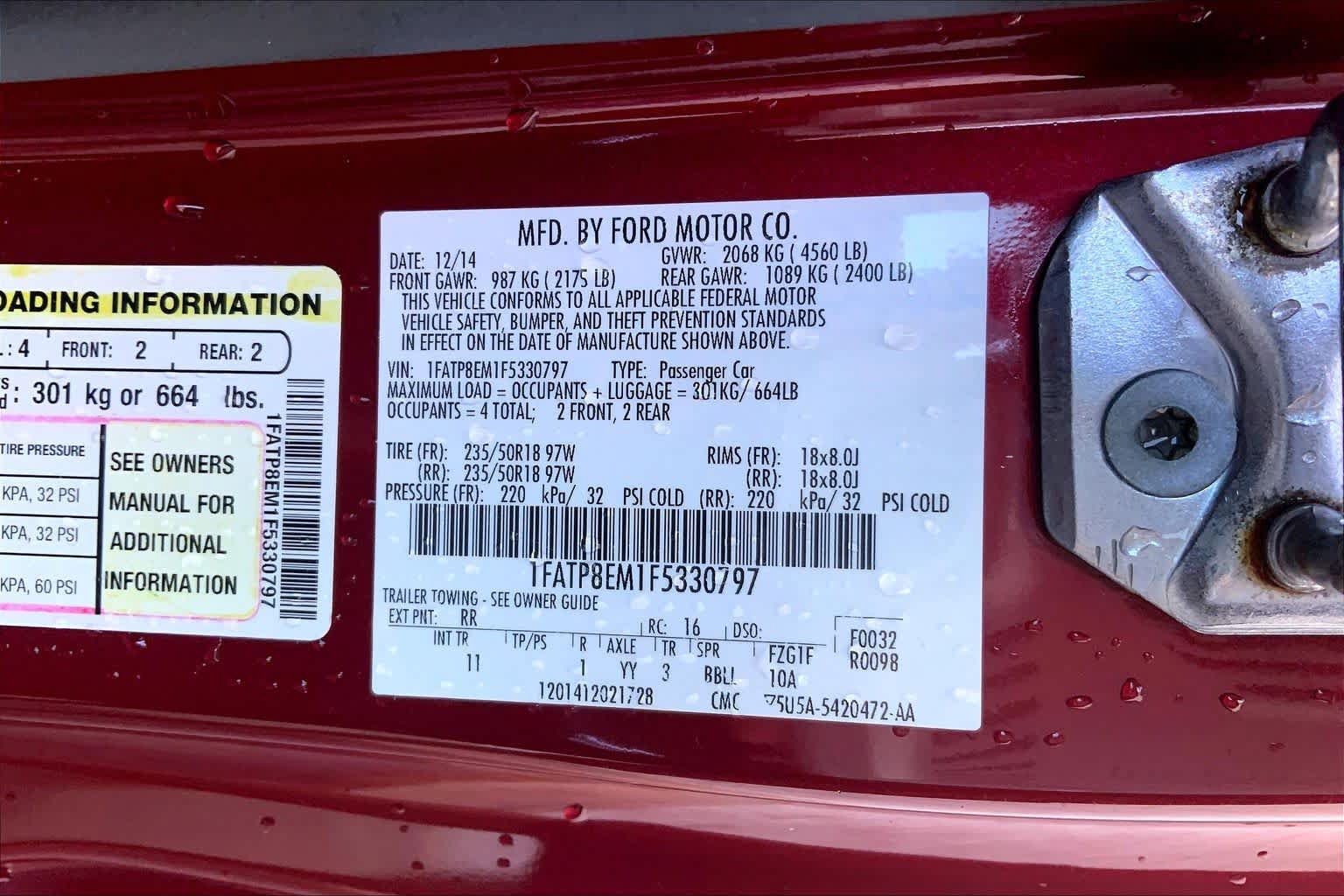 Used 2015 Ford Mustang Convertible w/ Equipment Group 051A RWD image 27