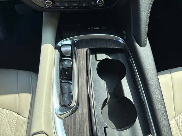 Used 2023 Buick Enclave Avenir w/ Avenir Technology Package FWD image 23
