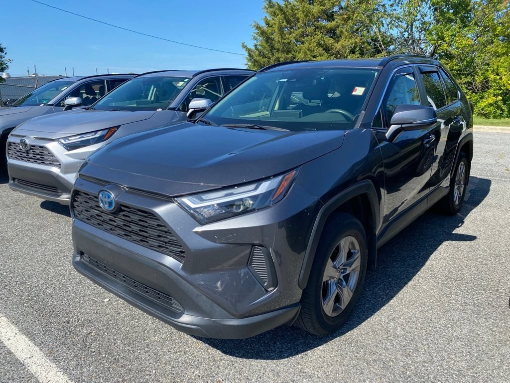 Used 2023 Toyota RAV4 XLE w/ Convenience Package AWD/4WD image 8