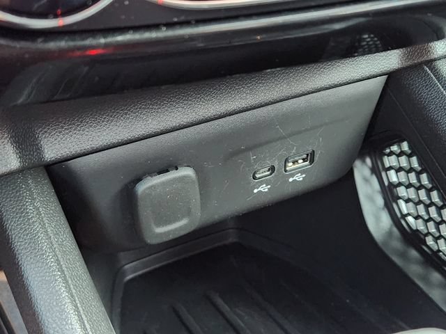 Used 2025 Chevrolet TrailBlazer LT w/ Driver Confidence Package FWD image 21