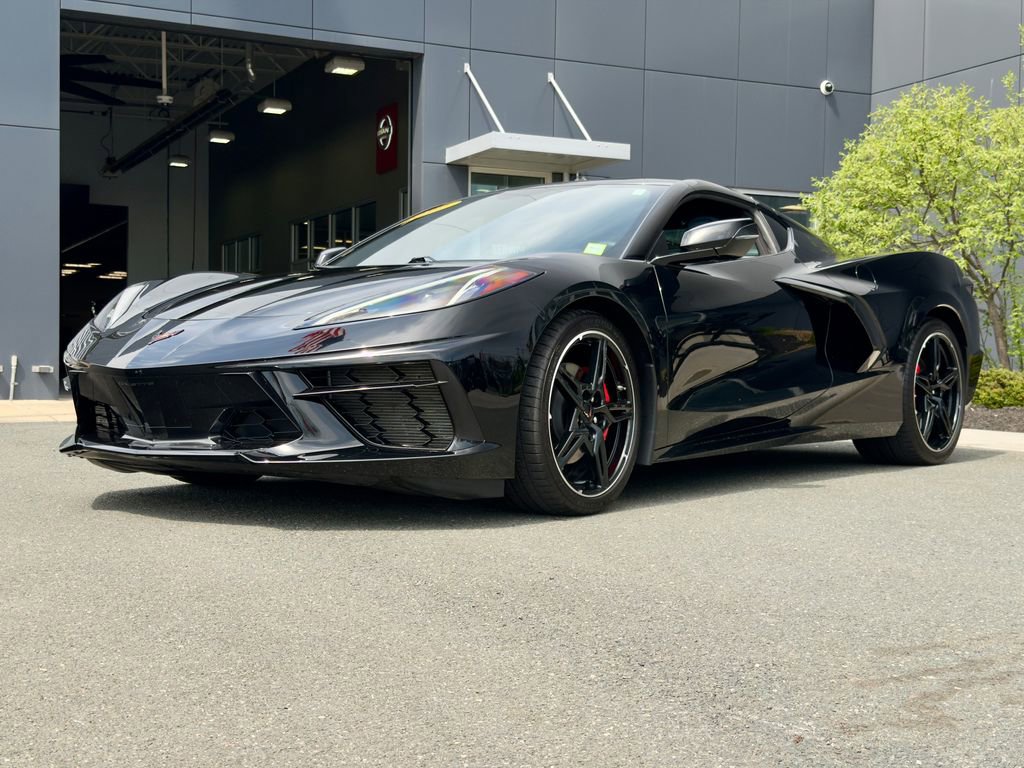Used 2022 Chevrolet Corvette Stingray Coupe w/ 1LT image 8