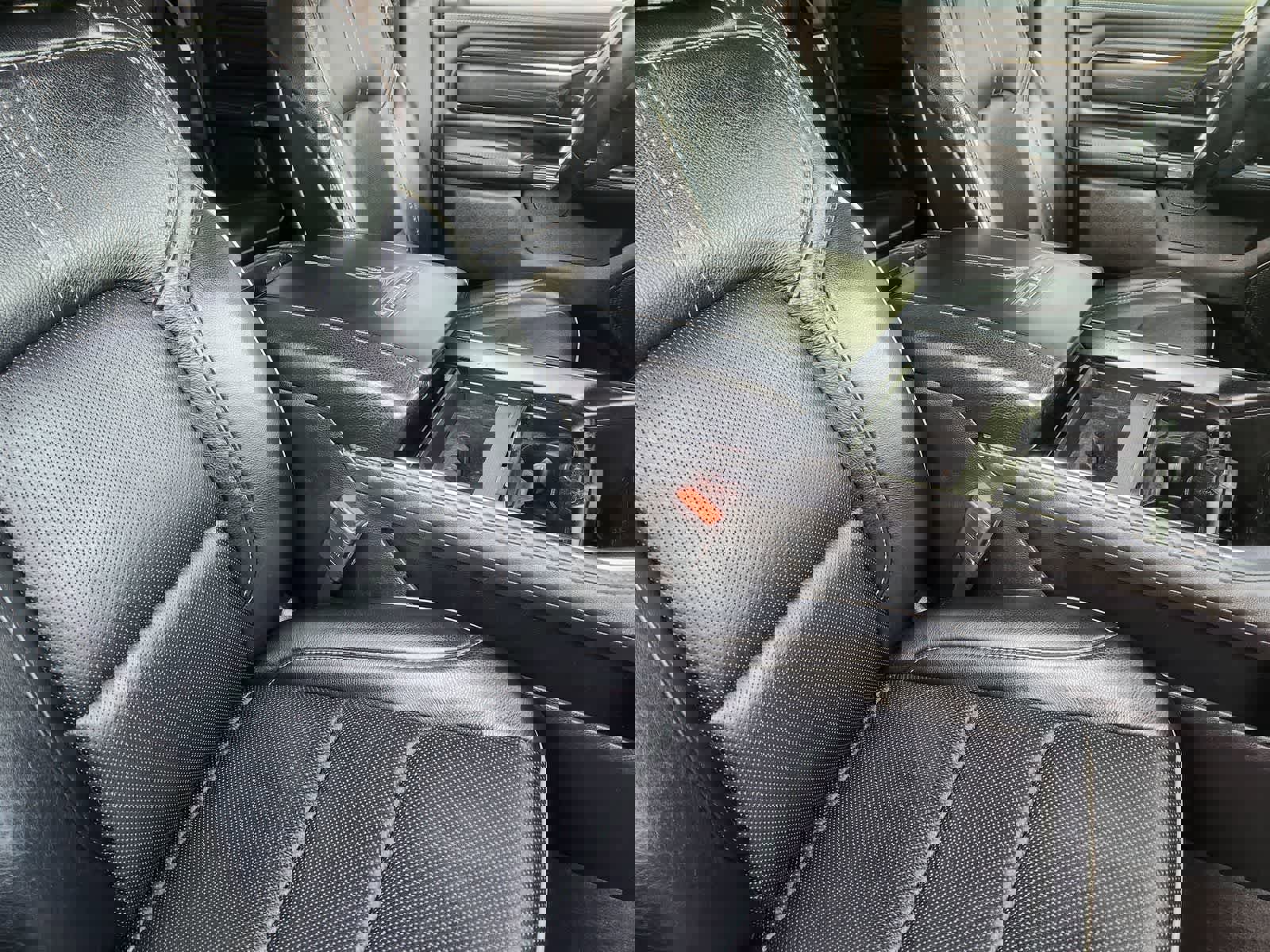 Used 2022 RAM 1500 Limited image 13