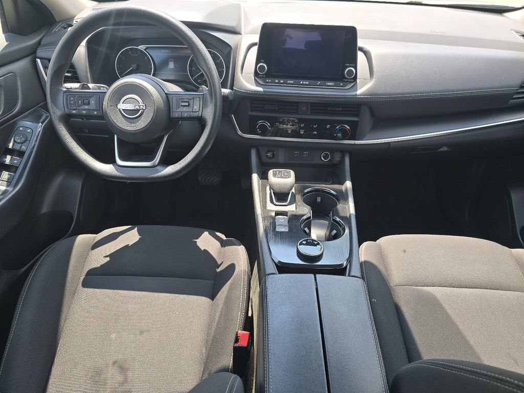 Used 2024 Nissan Rogue S AWD/4WD image 19