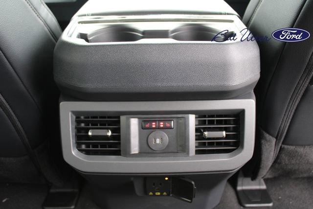 New 2026 Ford F250 Lariat w/ Chrome Package image 11