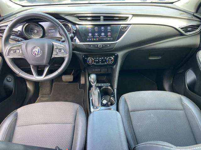 Used 2022 Buick Encore GX Select w/ Sport Touring Package FWD image 15