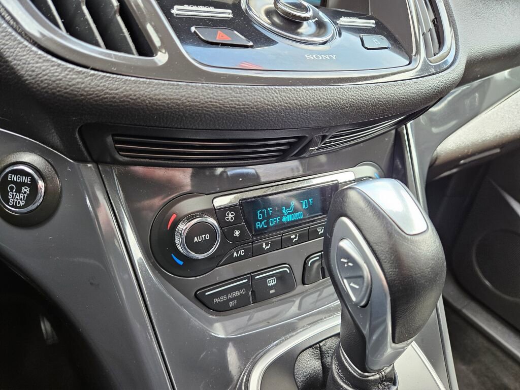 Used 2013 Ford Escape Titanium w/ Parking Technology Pkg image 31