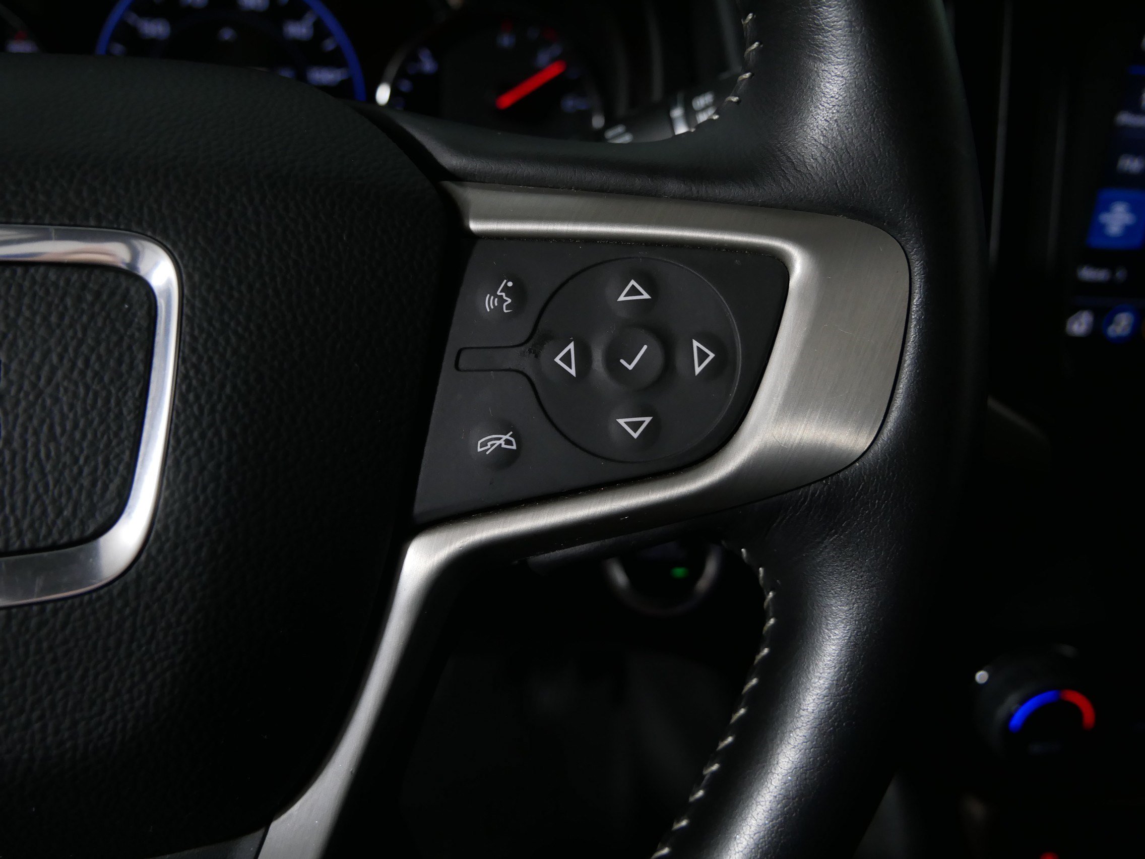 Used 2022 GMC Terrain Denali AWD/4WD image 29