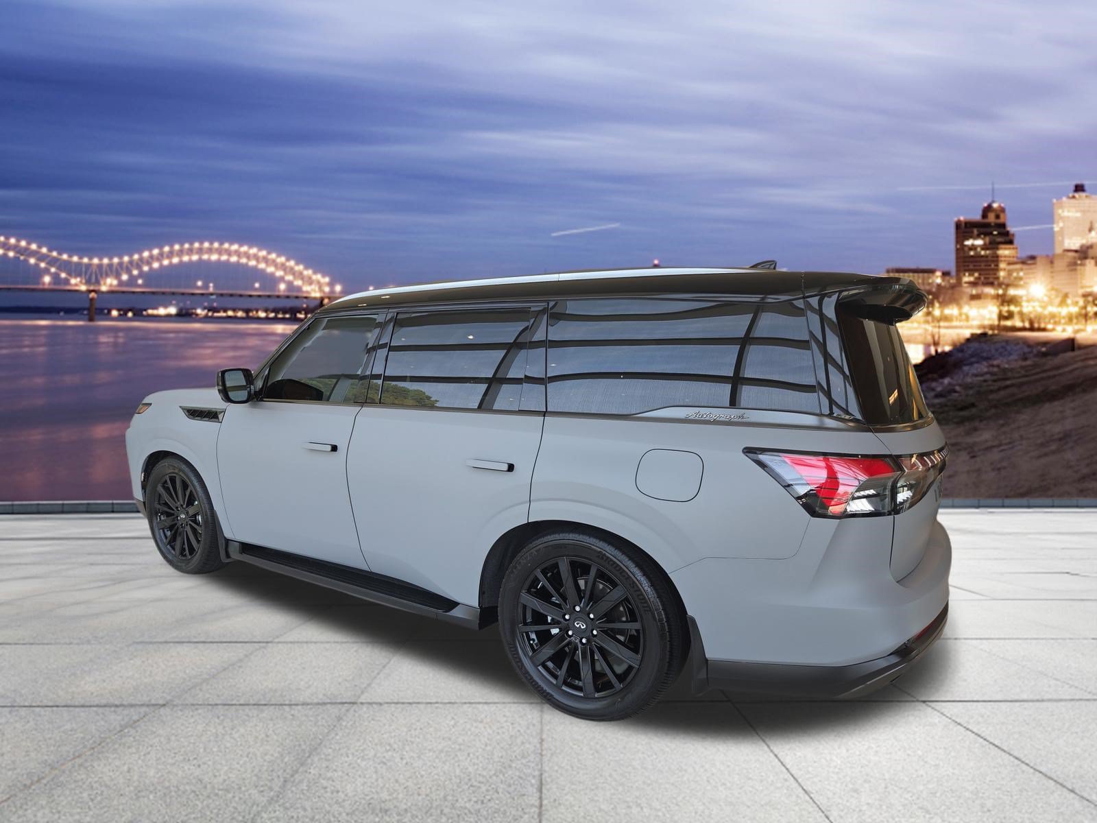 Used 2026 INFINITI QX80 Autograph w/ Premium Cargo Package AWD/4WD image 2