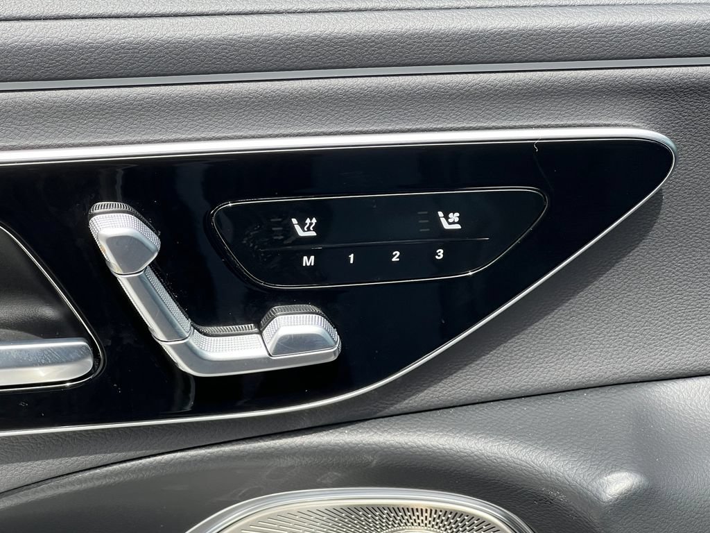 New 2025 Mercedes-Benz E 350 4MATIC Sedan image 16