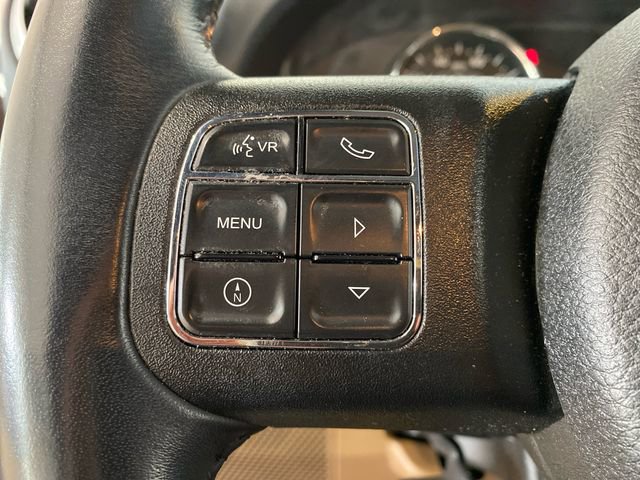 Used 2017 Jeep Wrangler Unlimited Sahara w/ Connectivity Group image 18