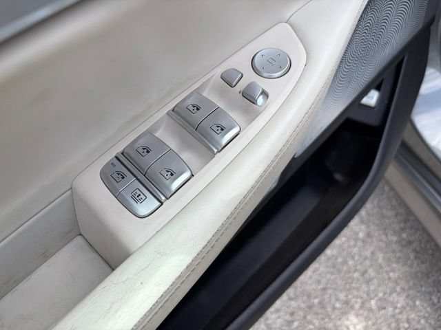 Used 2016 BMW 750i RWD image 17