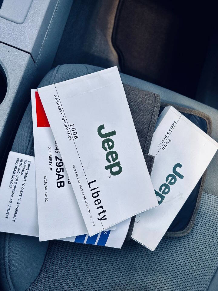 Used 2008 Jeep Liberty Sport w/ Popular Equipment Group image 38