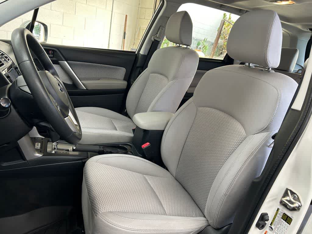 Used 2018 Subaru Forester 2.5i Premium AWD/4WD image 11
