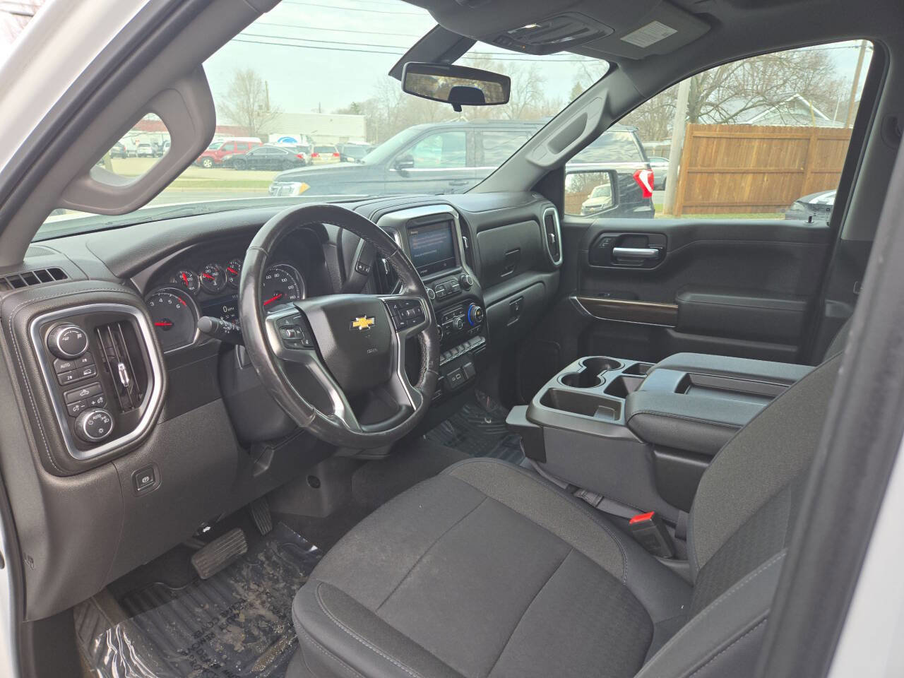 Used 2019 Chevrolet Silverado 1500 LT w/ All-Star Edition AWD/4WD image 9